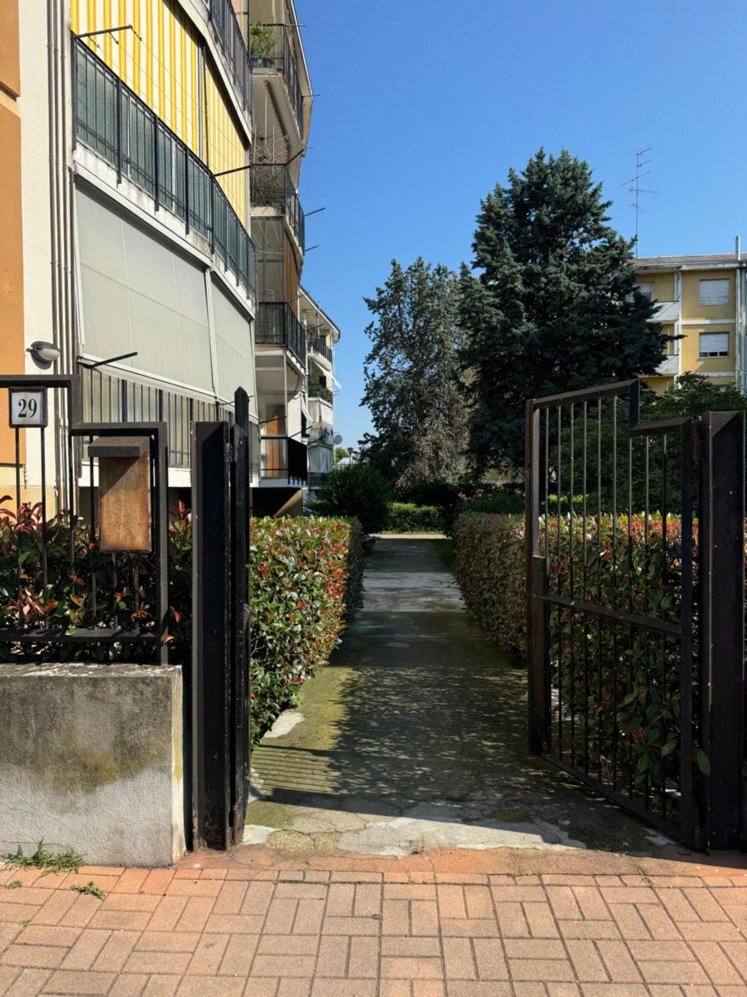Casa Grivola 29 Appartement Vercelli Buitenkant foto